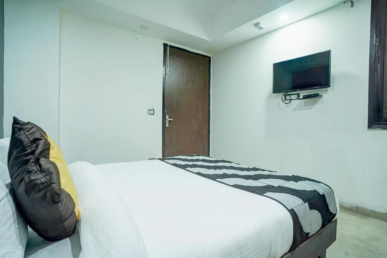 Hotel Red Snapper Couple Friendly At West Delhi New Delhi